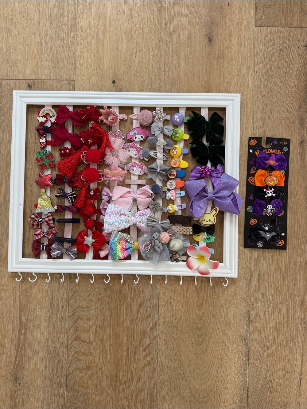 Kids Hair Bow Organizer Frame with Assorted Red, Pink, Purple & Black Bows